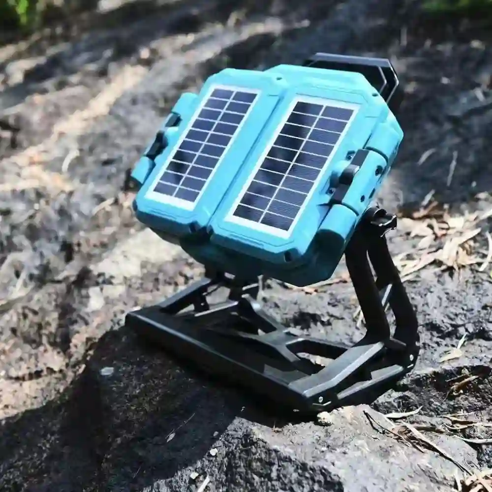 Portable Solar‑Powered LED Work Light (Multi‑Panel Design) Portable solar powered LED work light multi panel design for outdoor use